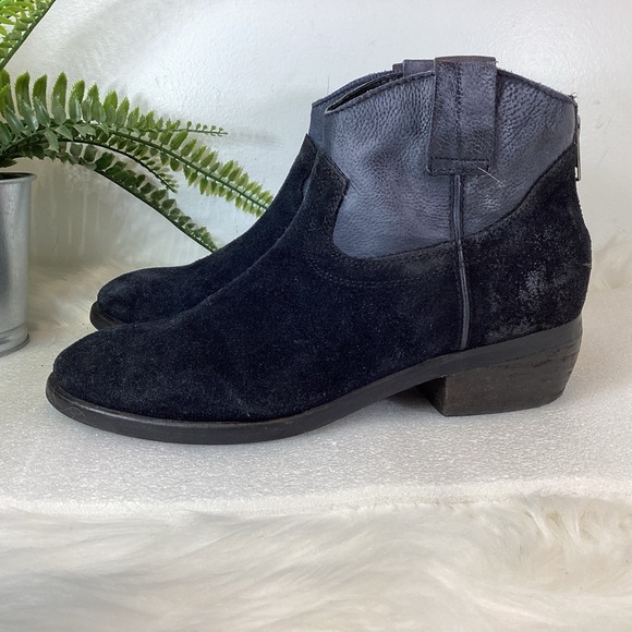 STEVE MADDEN MIDNITE TWO TONE WESTERN ANKLE BOOTS SZ 7.5 - Picture 3 of 13